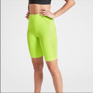 Athleta Reflective Stay Fly 9” Short - Yellow